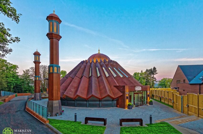  A Call for Justice by the Ahmadiyya Muslim Khalifa in the Wake of Innocent Lives Lost in Palestine and Israel