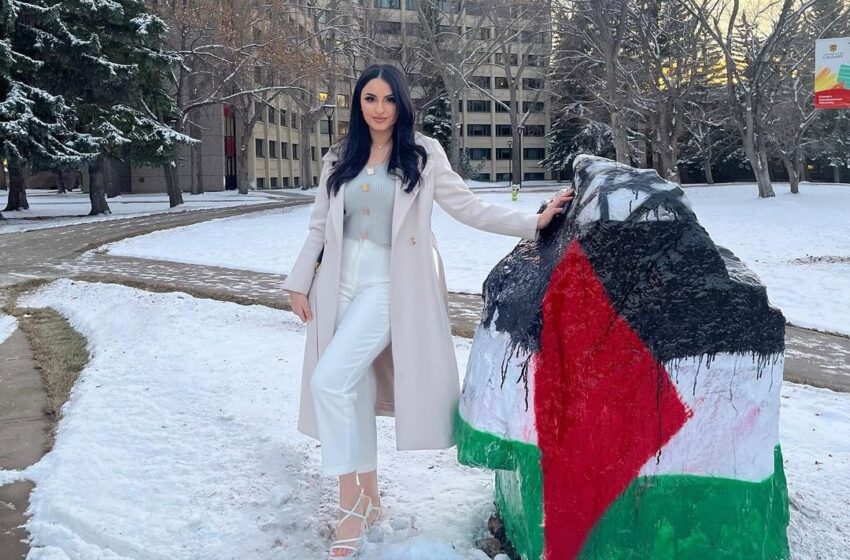  12 Active Female Voices That You Must Have on Your List