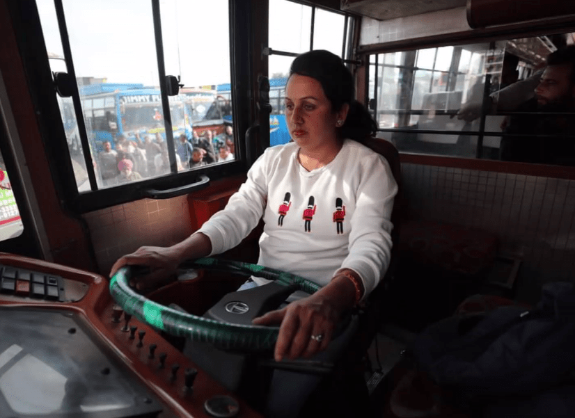 Female Drivers in Kashmir Talk About Gender Bias