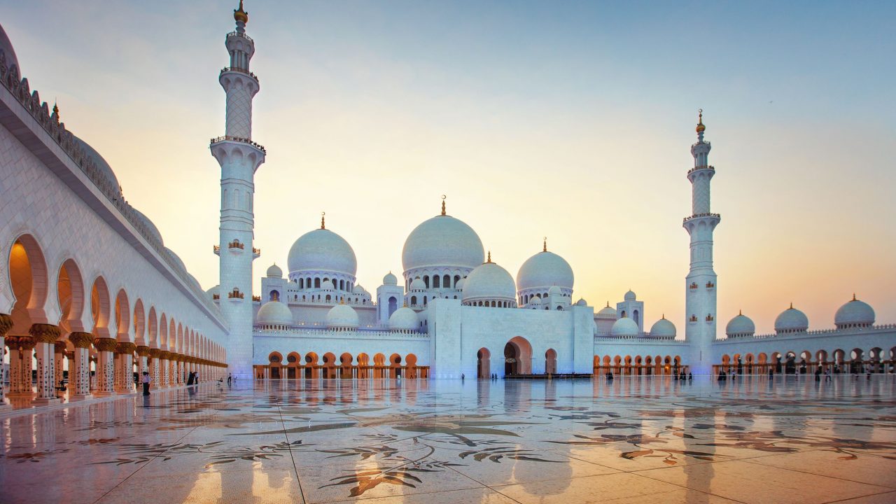 Places of Worship – Abu Dhabi Grand Mosque