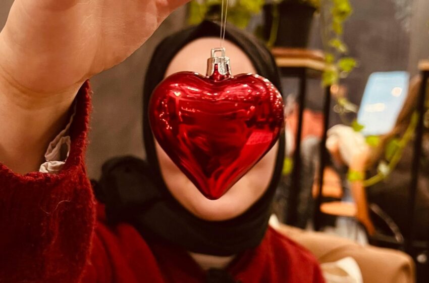  Celebrating Christmas as a Muslim? Our Readers Spill the Tea