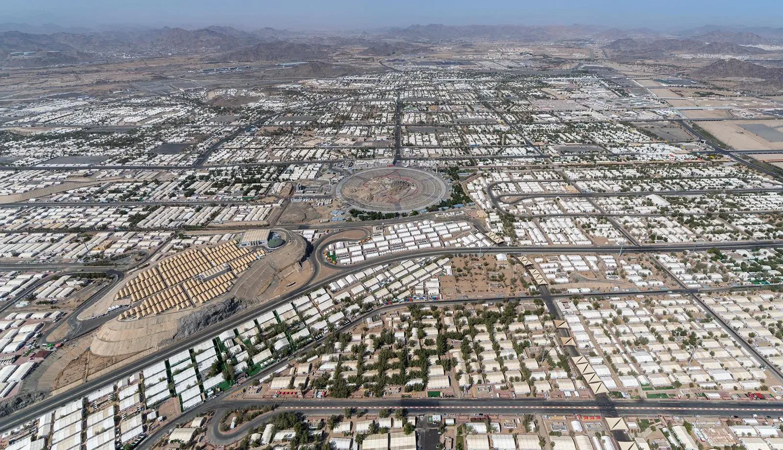 Woman Gives Birth at Arafat During Hajj 2025