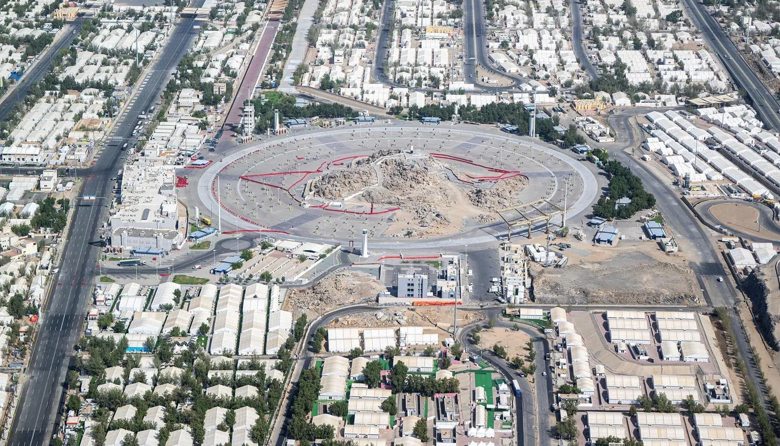 Arafat Sermon (Khutbah) In Your Language