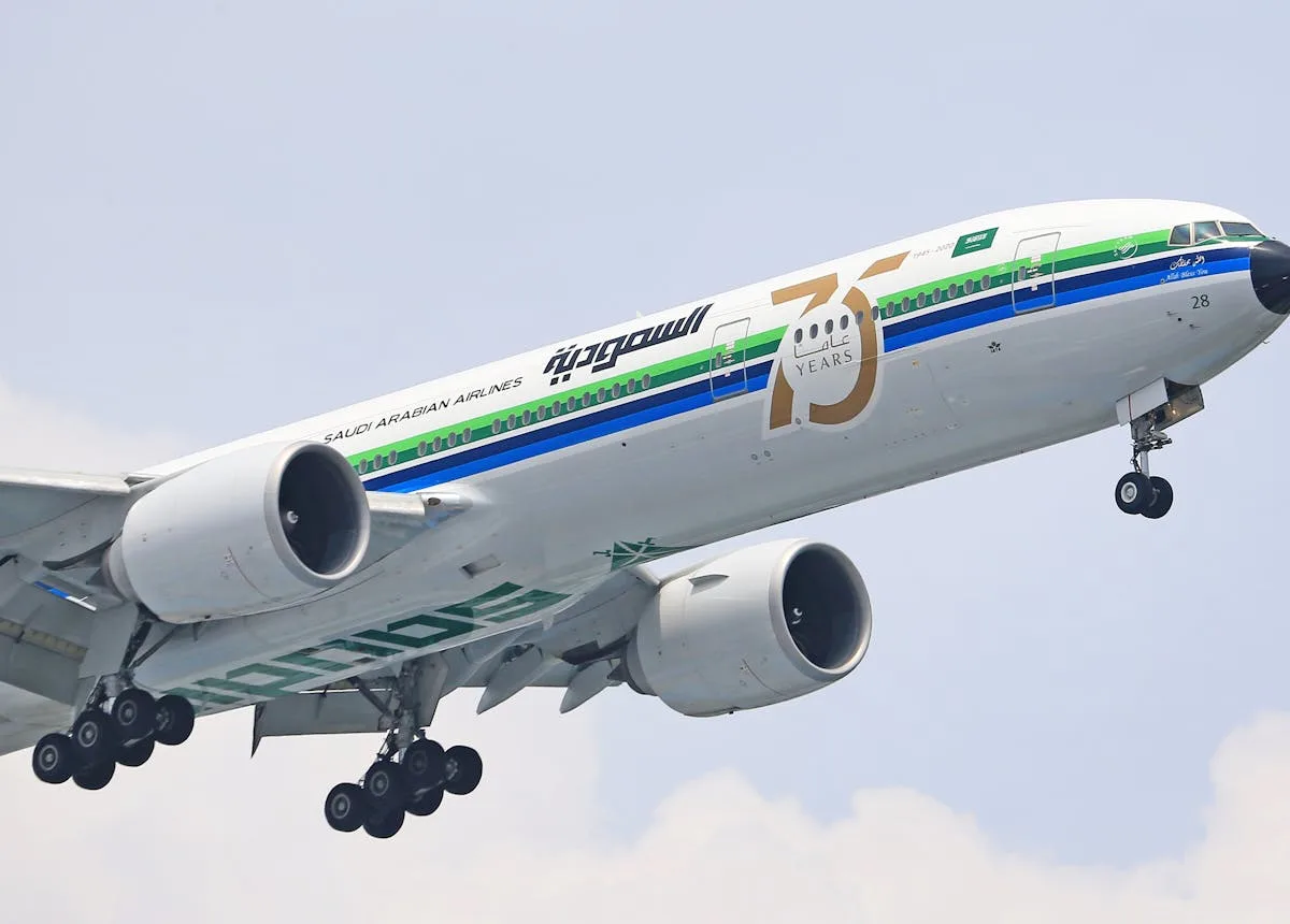 Travelers Can Perform Umrah In 52.50 Saudi Riyals with Free Stopover Visa