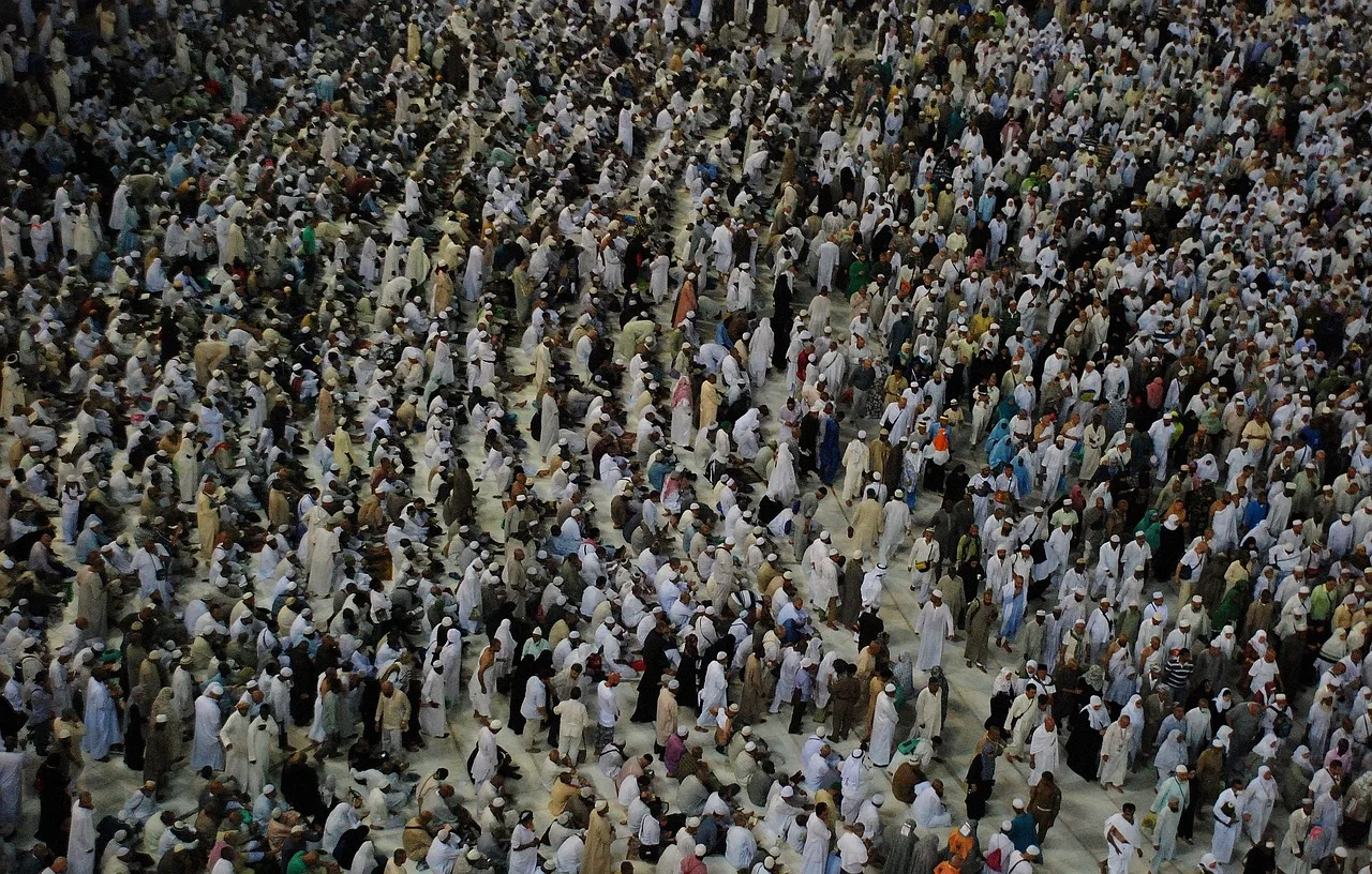 Hajj Operators Face Immediate License Cancellation for Mismanagement