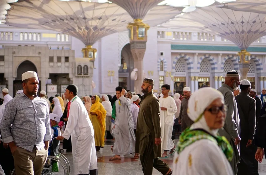  Non-Saudis Must Get Sponsor Approval Itikaf at Masjid al Haram and Nabawi