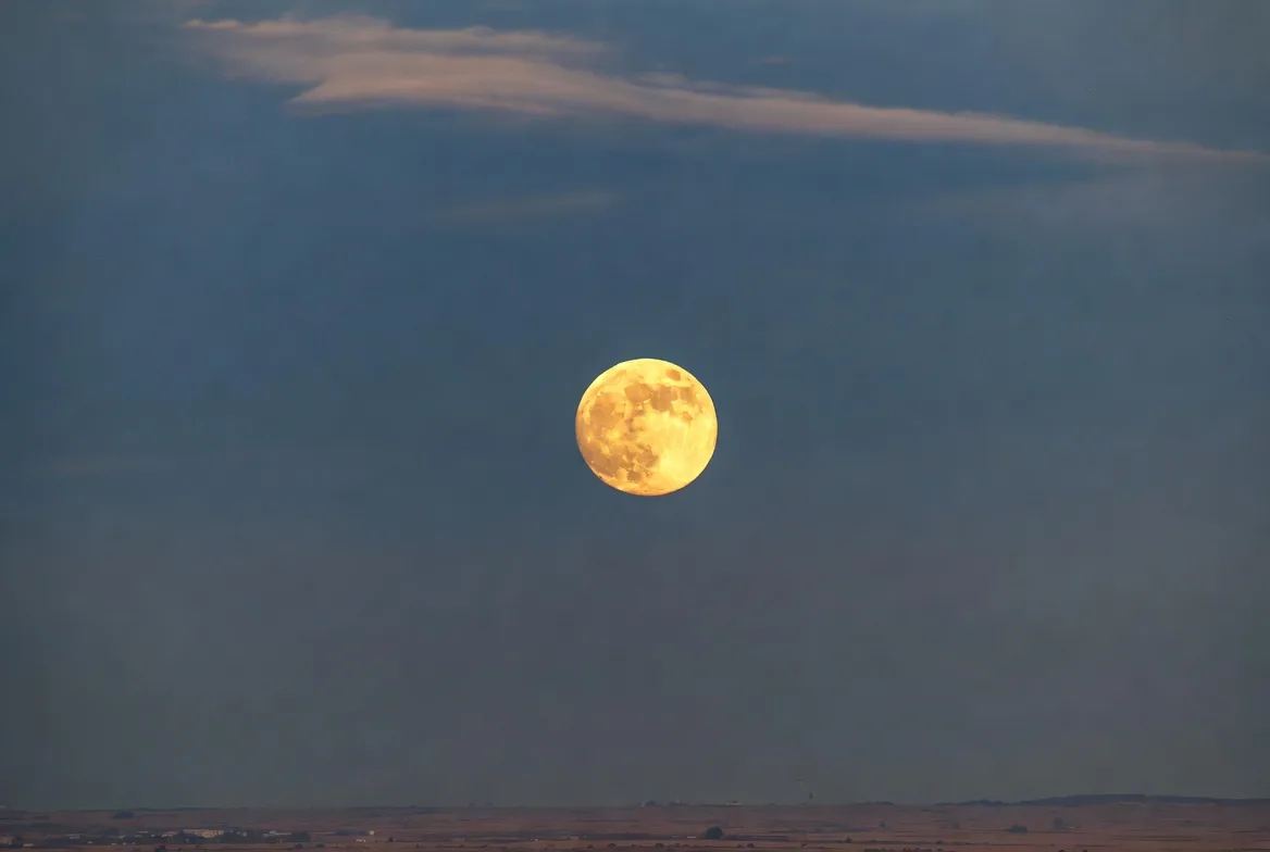 First Supermoon of 2026 Will Be Visible From Masjid al Haram and Nabawi on Jan 3