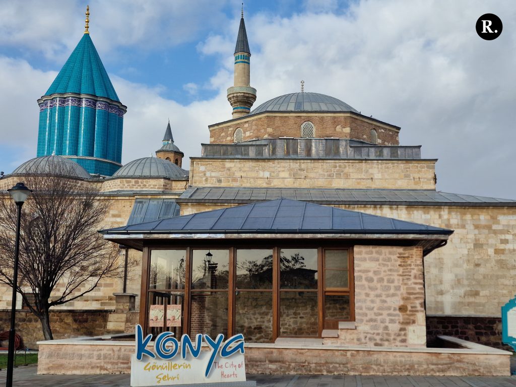 A Muslim Cleric From Iran Is One of America’s Bestselling Poets: Jalaluddin Rumi